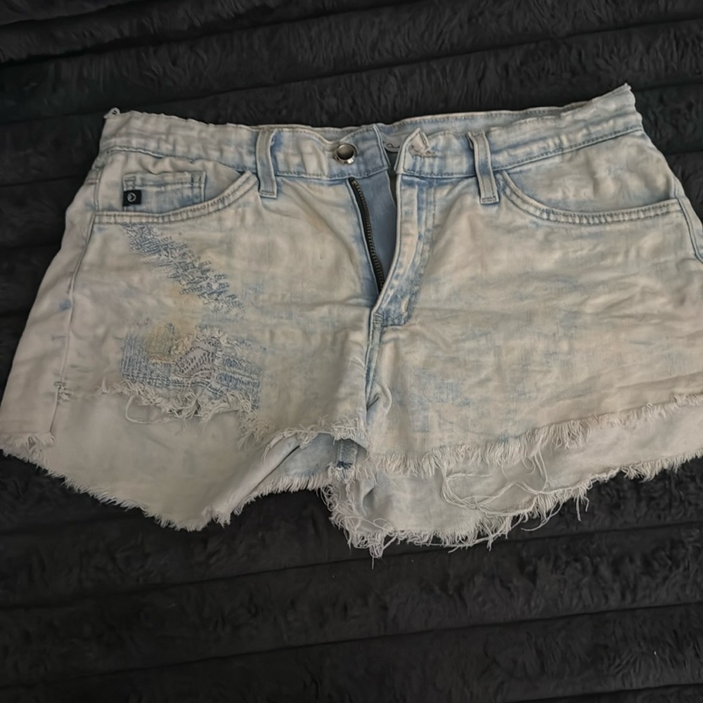 Cute white washed jean shorts